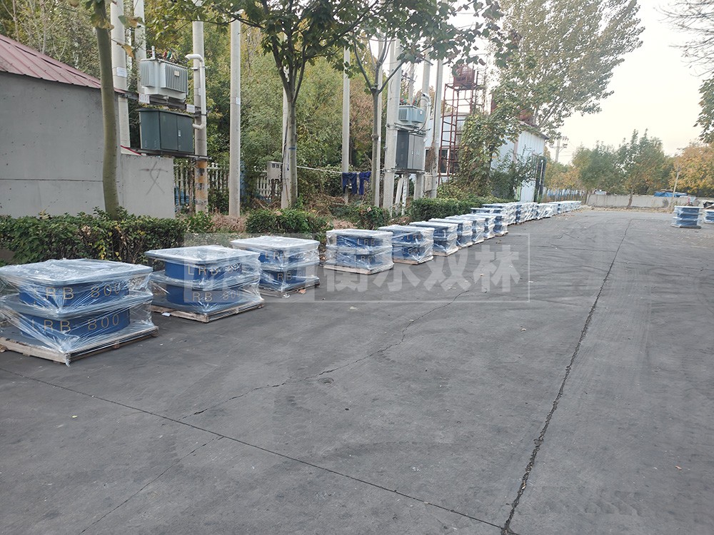 高阻尼铅芯橡胶隔震支座厂家