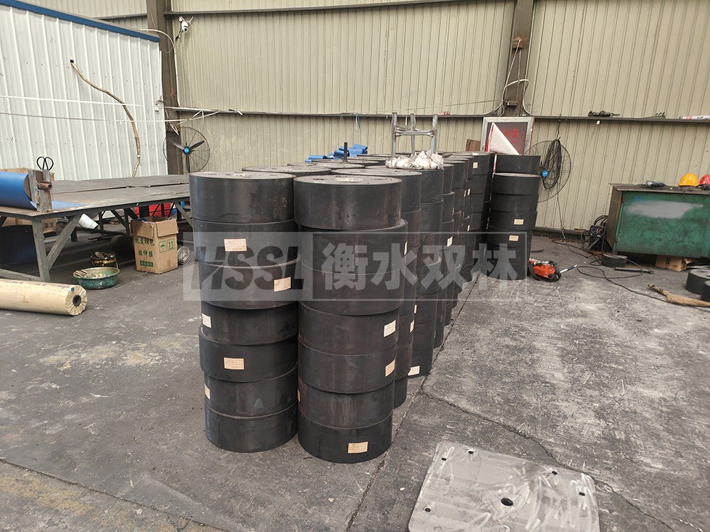 LNR水平分散型橡胶隔震支座 LRB300支座 HDR高阻尼支座厂家